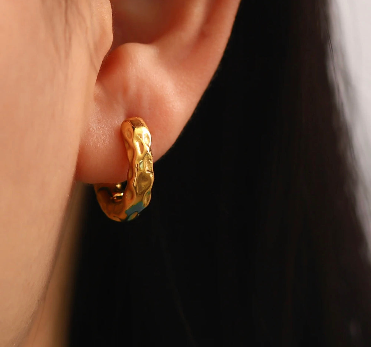 L'AMOUR LIVING Chunky Gold Nugget Earrings