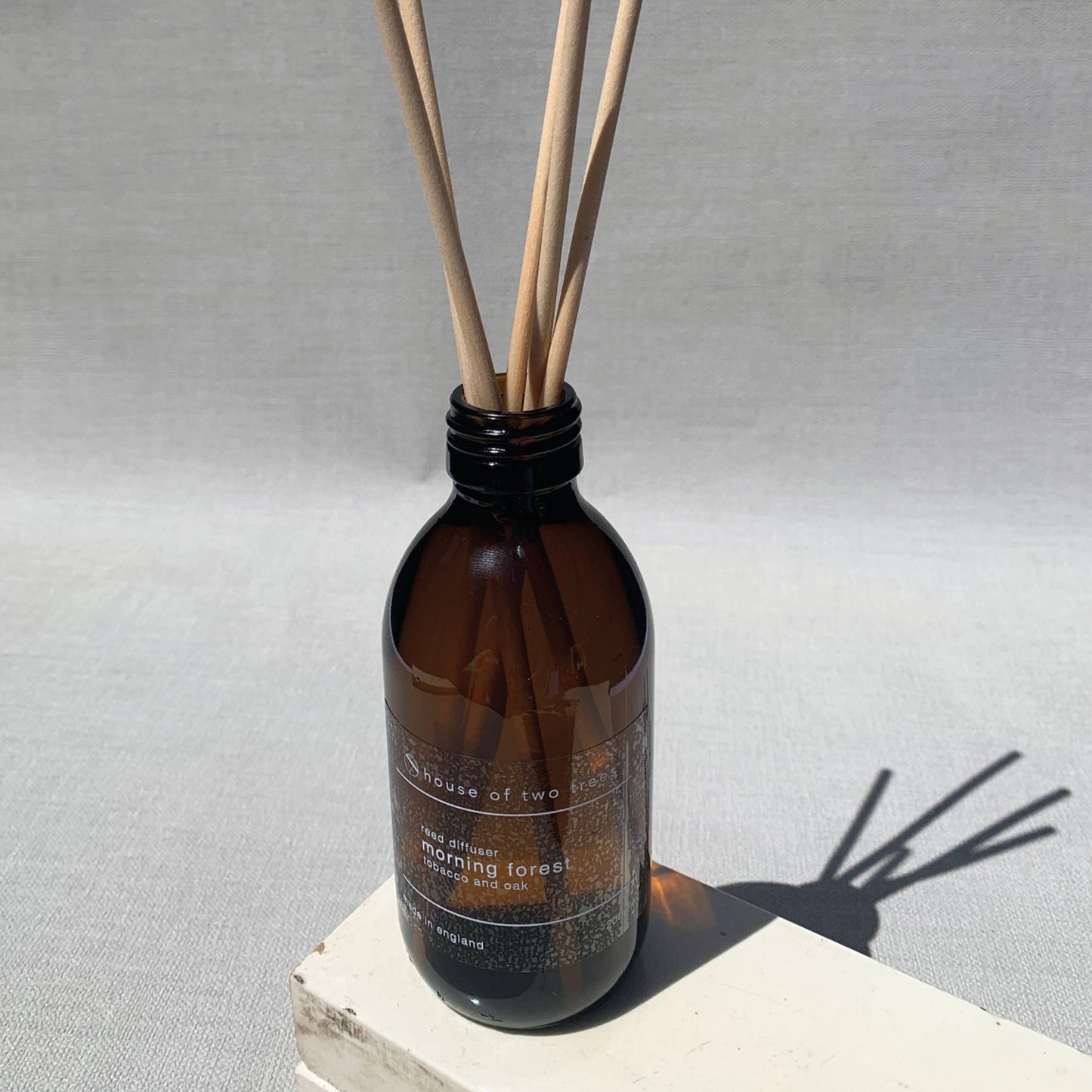 House of Two Trees Morning Forest Reed Diffuser - Tobacco & Oak